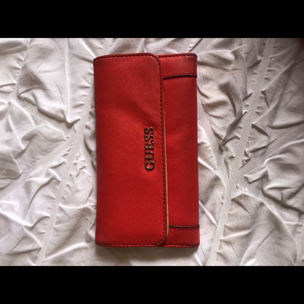 Guess Wallet